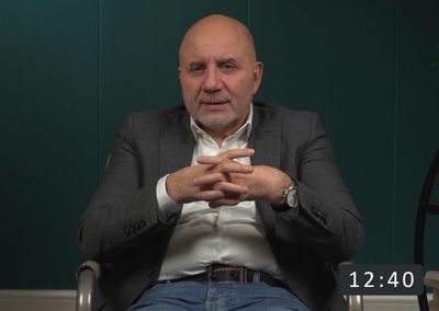 Dialogul interior între criticul interior și adultul sănătos