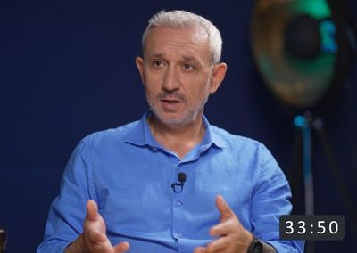 De ce ne atrag oamenii indisponibili emoțional